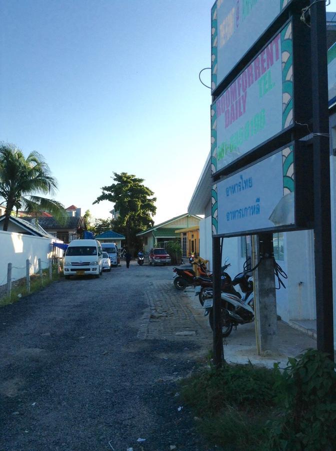 The Point At Airport Aparthotel Nai Yang Beach Buitenkant foto